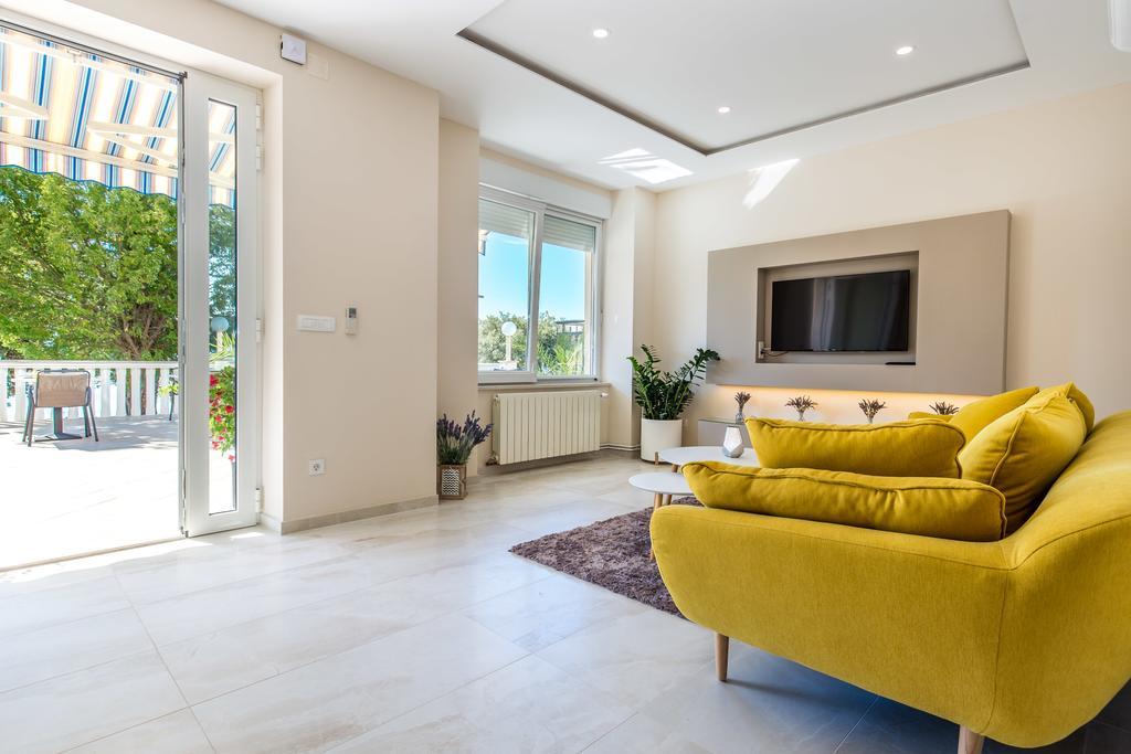 Apartments & Rooms Milcetic M Malinska Zewnętrze zdjęcie
